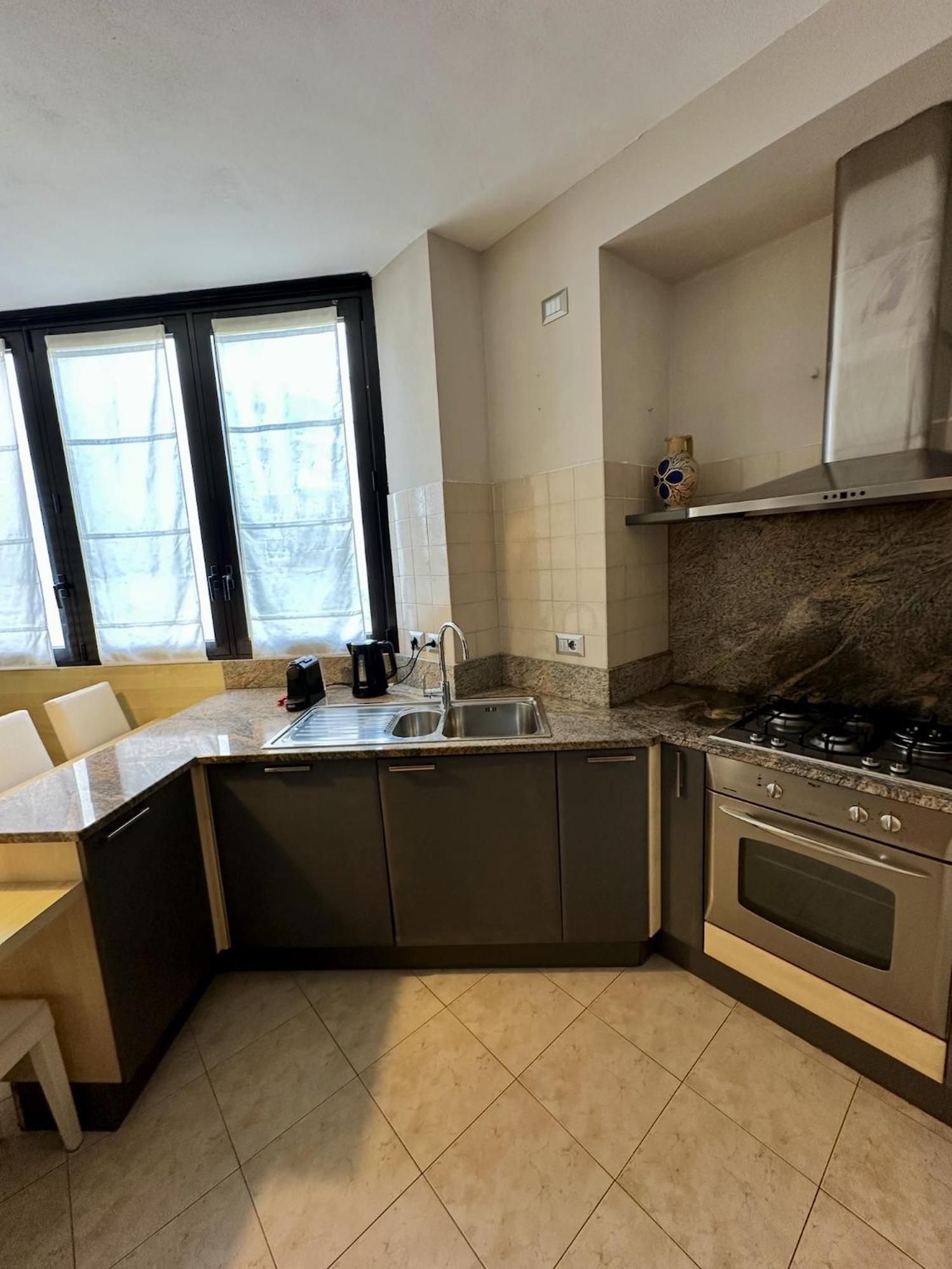 King Apartment Milano Bocconi Exterior photo